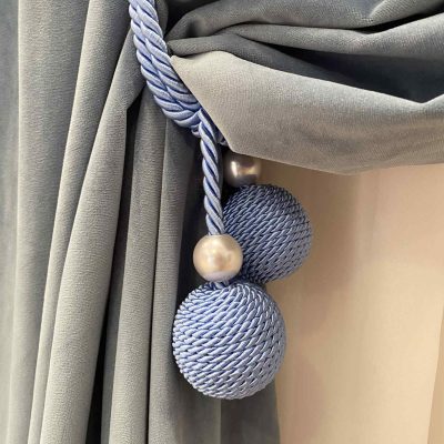 Διακοσμητικό μαγνητάκι σε γαλάζια αποχρώση – ANNIE