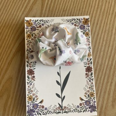 Χειροποίητο scrunchie μαλλιών - Kfashion λευκό
